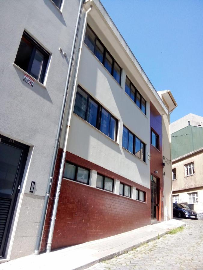 City Drops Hostel Aliados Private Room Porto Exterior photo